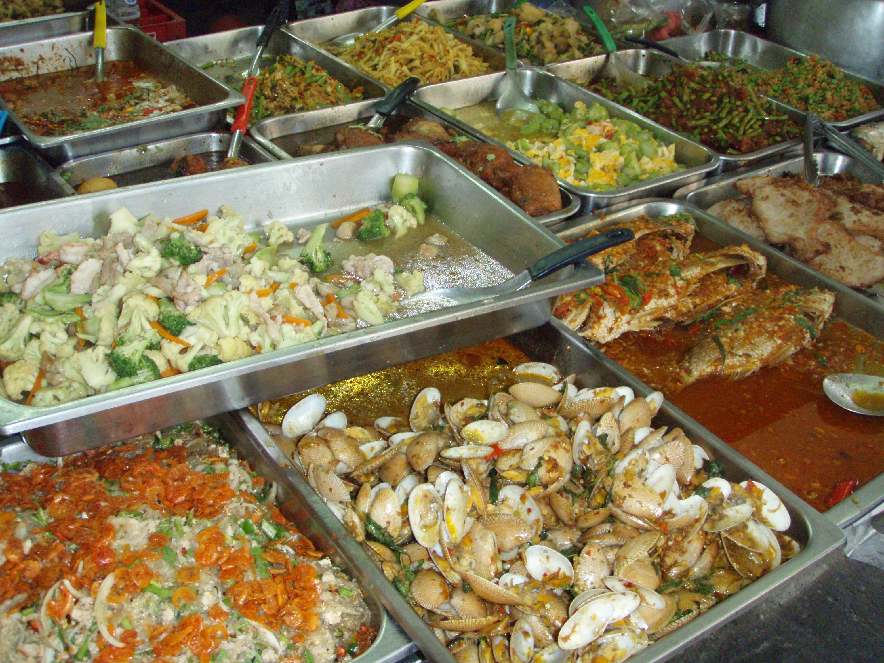 Thai Street Food: Soi Aree | Lat's Travel & Food Blog
